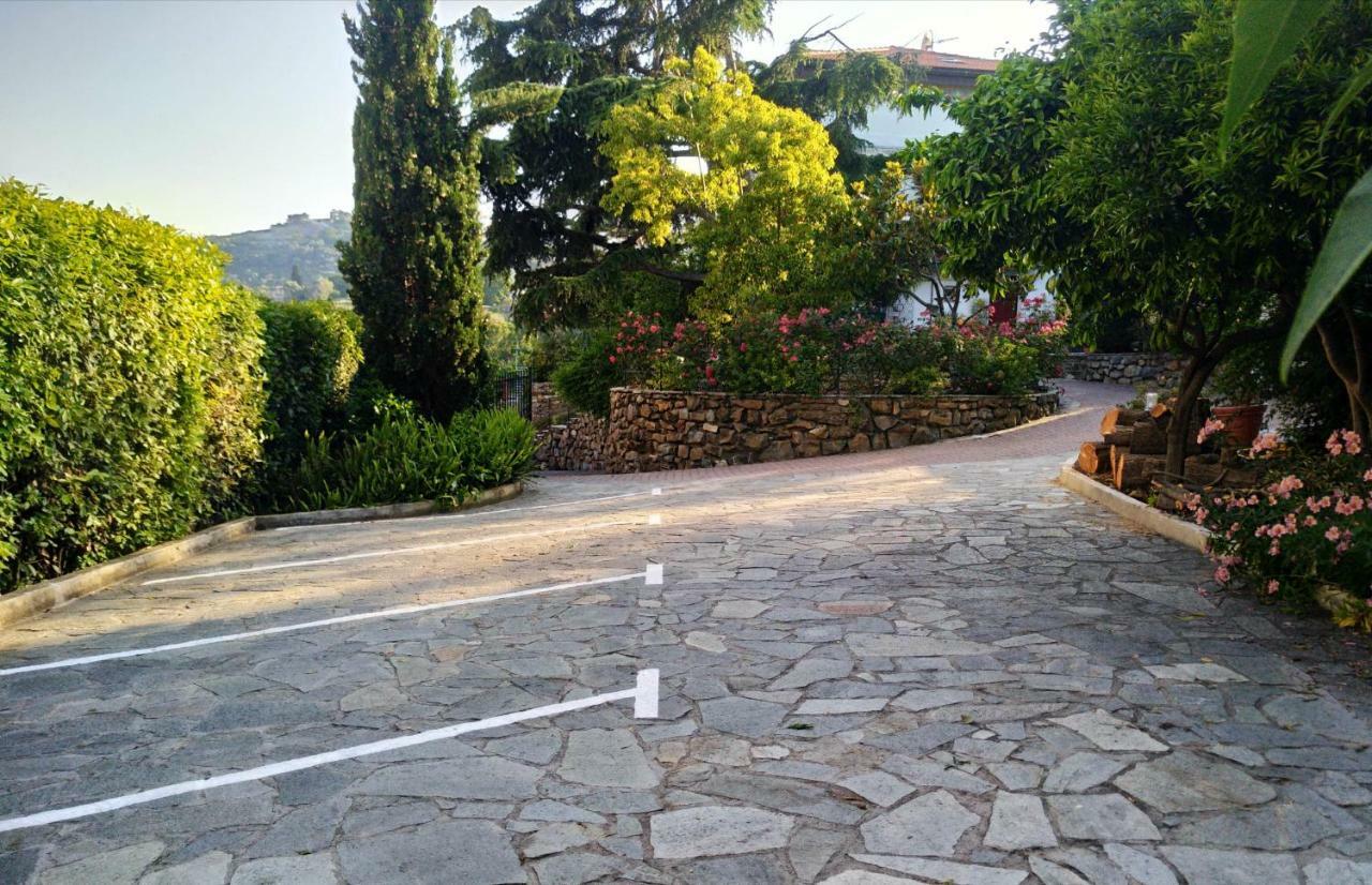 Ca De Rossana Bed&Breakfast ซานเรโม ภายนอก รูปภาพ